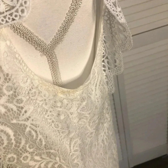 Cable & Gauge Solid White Lace Detailed Cap Sleeve Top Women's Size Large - Picture 8 of 12